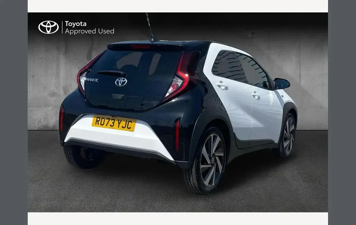 Used Toyota Aygo X 72 HP (52 kW) 2023 White SUV