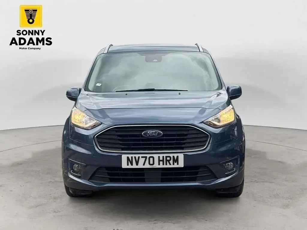 Used Ford Grand Tourneo Connect Titanium 120 HP (88 kW) 2021 Blue MPV