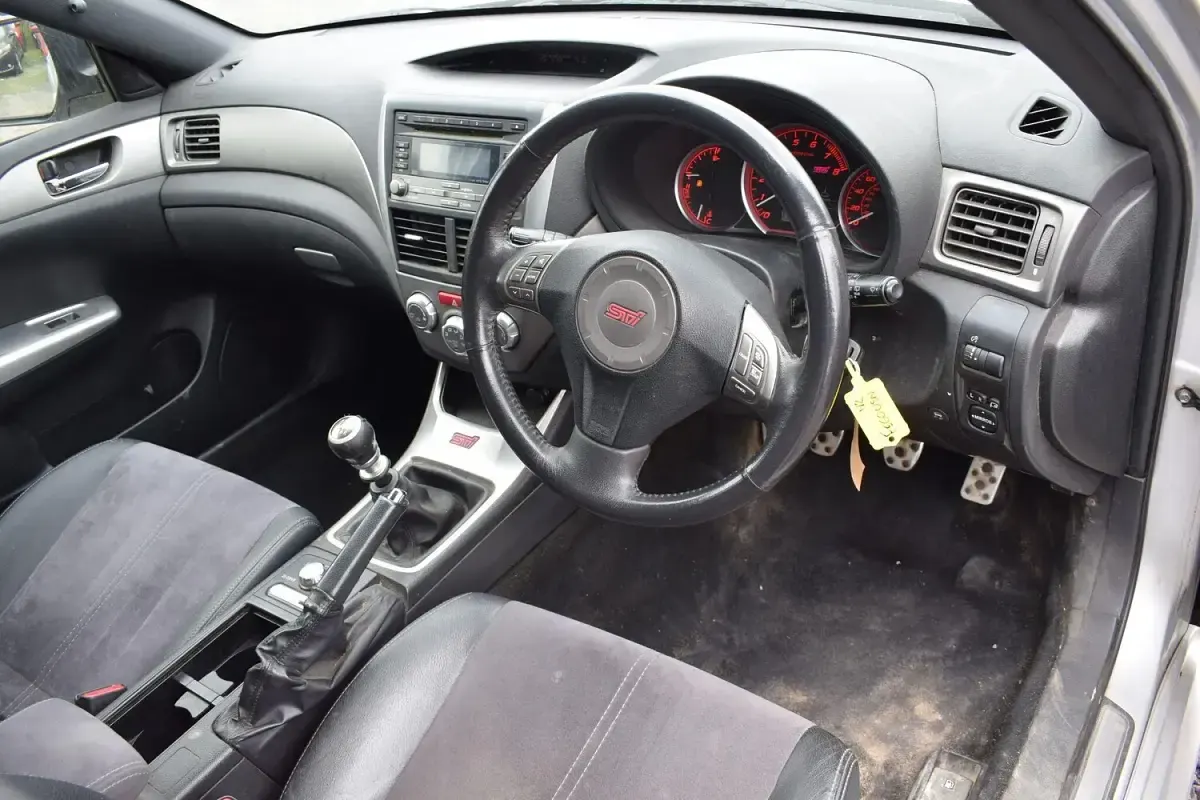 Used Subaru Impreza 2010 Silver Hatchback