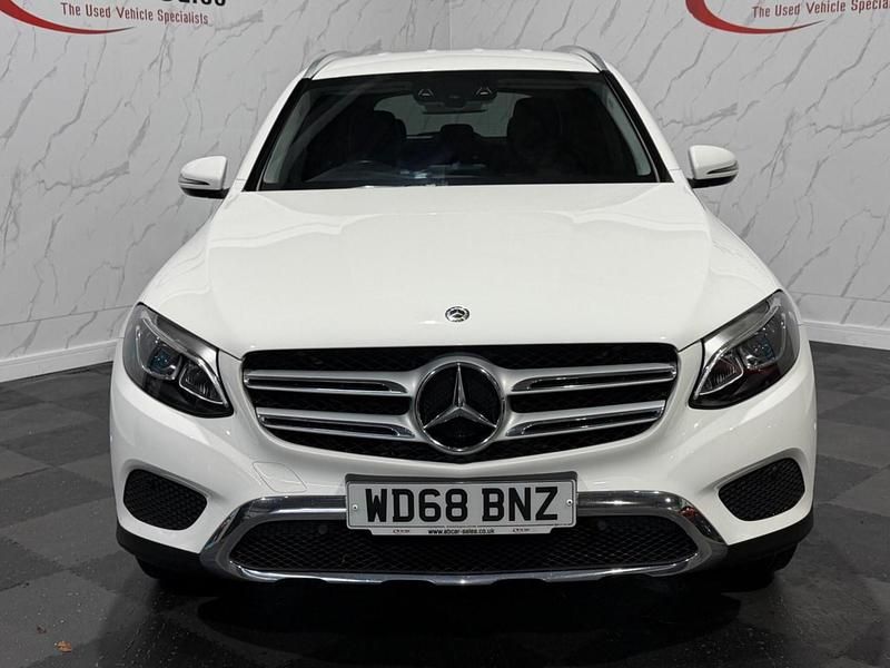 Used Mercedes GLC220 2018 White Estate