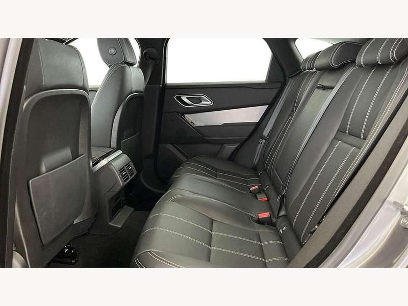 Używany Land Rover Range Rover Velar SE Dynamic 204 KM (150 kW) 2022 Szary SUV