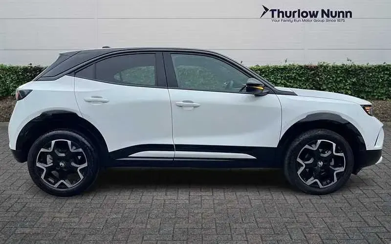 Used Vauxhall Mokka Ultimate 131 HP (96 kW) 2025 White SUV