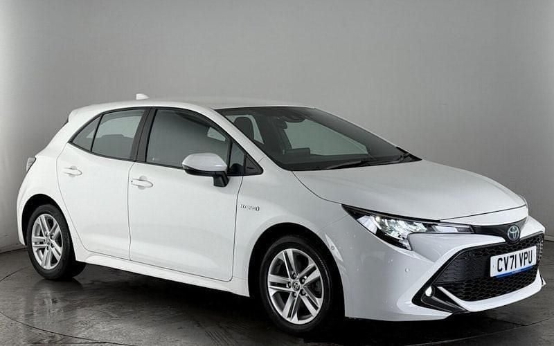 White Used 2022 Toyota Corolla Hatchback | £15,350 (Good price) - Image 1/3