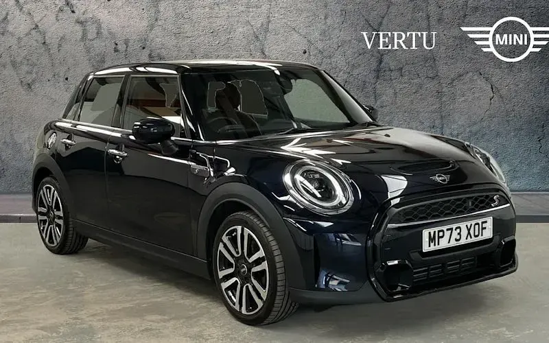 Used Mini Cooper S Exclusive 178 HP (130 kW) 2024 Hatchback