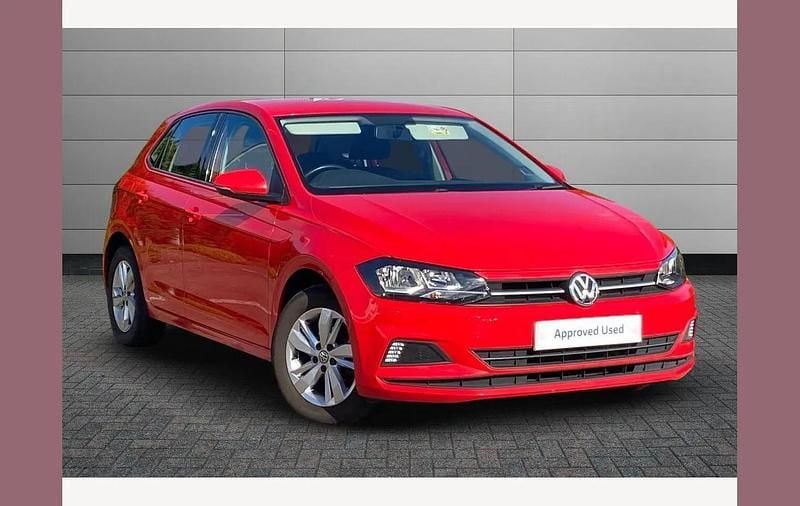 Flash red Used 2020 VW Polo SE Hatchback | £12,550 (Fair price) - Image 1/3