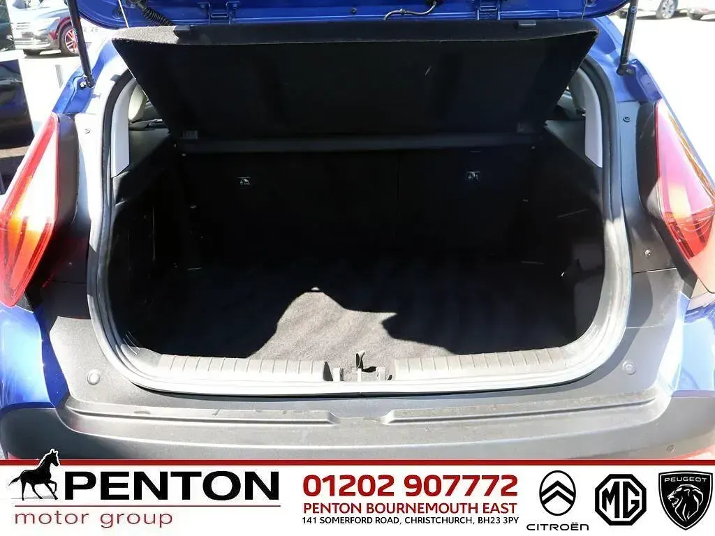 Used Hyundai Bayon Premium 2023 Blue SUV