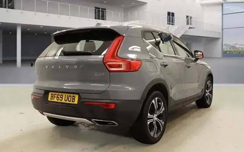 Used Volvo XC40 Inscription 150 HP (110 kW) 2020 Grey SUV