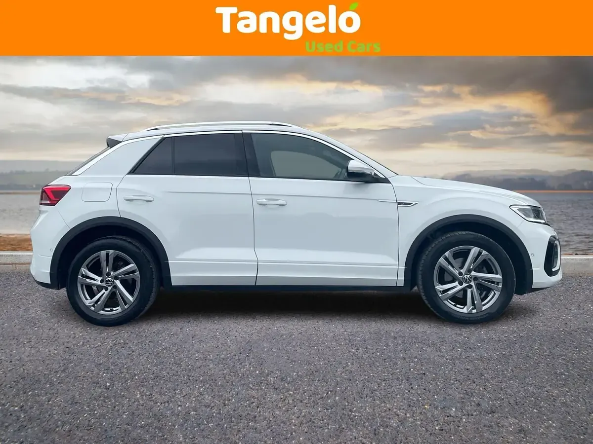 Used VW T-Roc R-line 150 HP (110 kW) 2024 White SUV