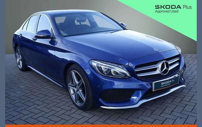 Used Mercedes C220 AMG line 168 HP (123 kW) 2019 Blue Sedan