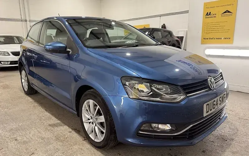 Used VW Polo SE 60 HP (44 kW) 2014 Blue Hatchback