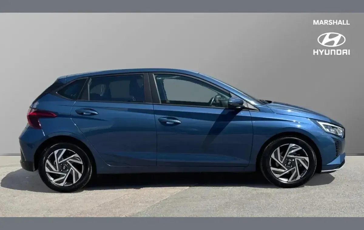 Używany Hyundai i20 Advanced 100 KM (73 kW) 2025 Niebieski Hatchback