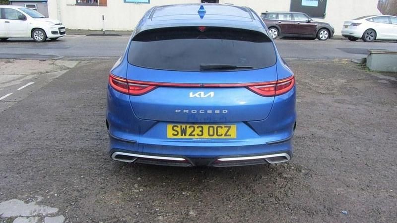 Used Kia ProCeed GT-Line 158 HP (116 kW) 2023 Blue Estate
