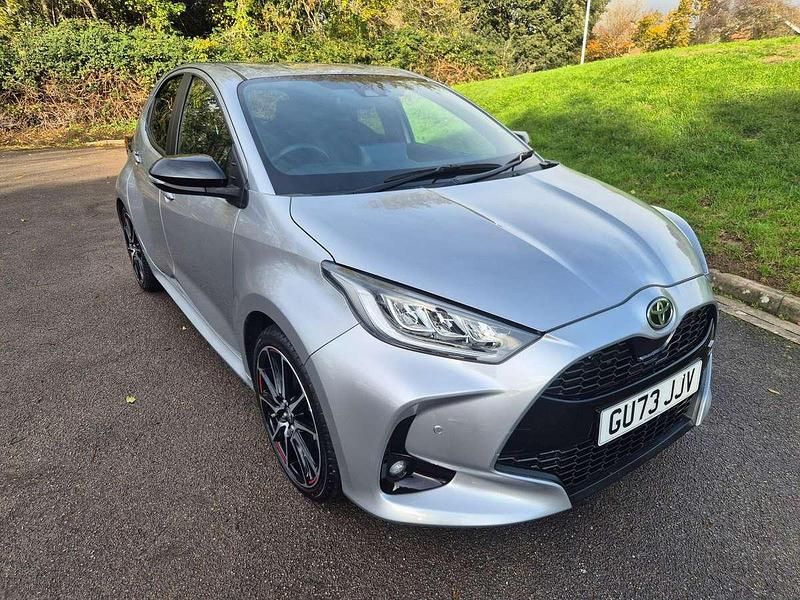 Silver Used 2023 Toyota Yaris Hybrid Sport Hatchback | £21,599 (Expensive) - Image 1/4