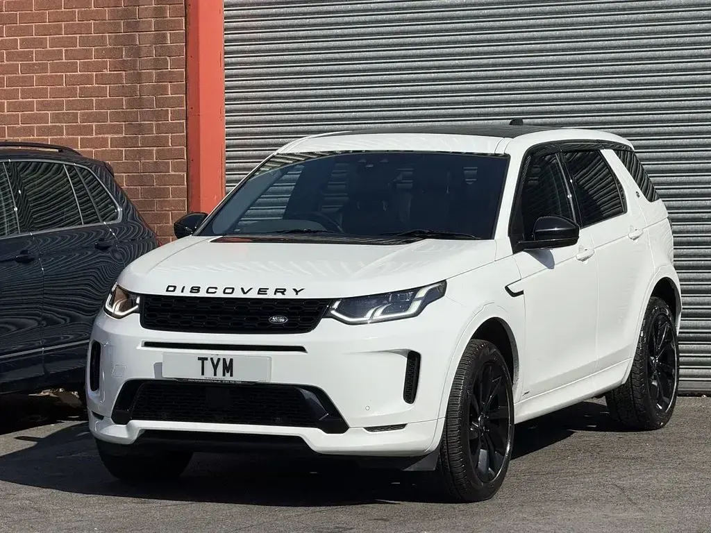 Used Land Rover Discovery Sport HSE Dynamic 180 HP (132 kW) 2020 White SUV
