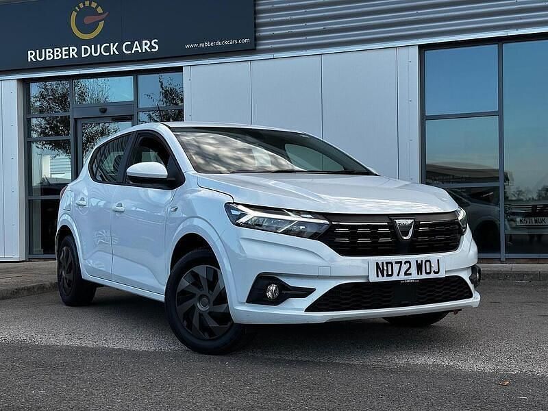 Used Dacia Sandero Comfort 91 HP (66 kW) 2022 White Hatchback