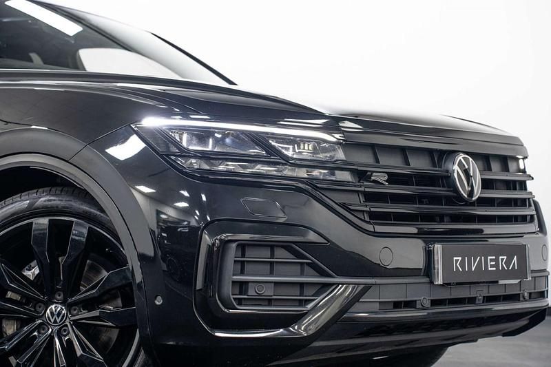 Used VW Touareg Black Edition 231 HP (169 kW) 2023 Black SUV