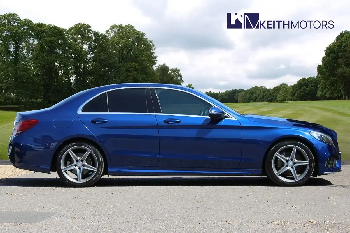 Begagnad Mercedes C220 AMG line 170 HK (125 kW) 2016 Blå Sedan