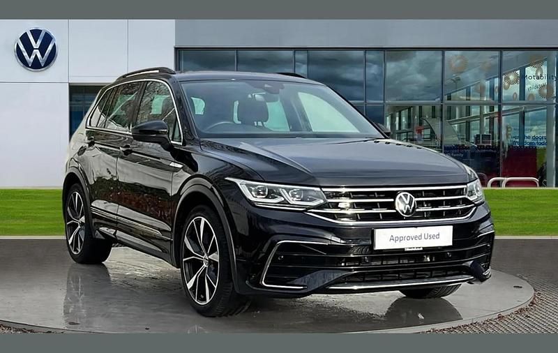 Used VW Tiguan R-line 150 HP (110 kW) 2022 Black SUV