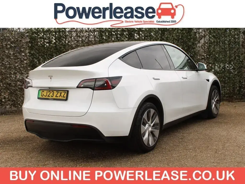Used Tesla Model Y RWD 254 kW (346 HP) 2023 White SUV