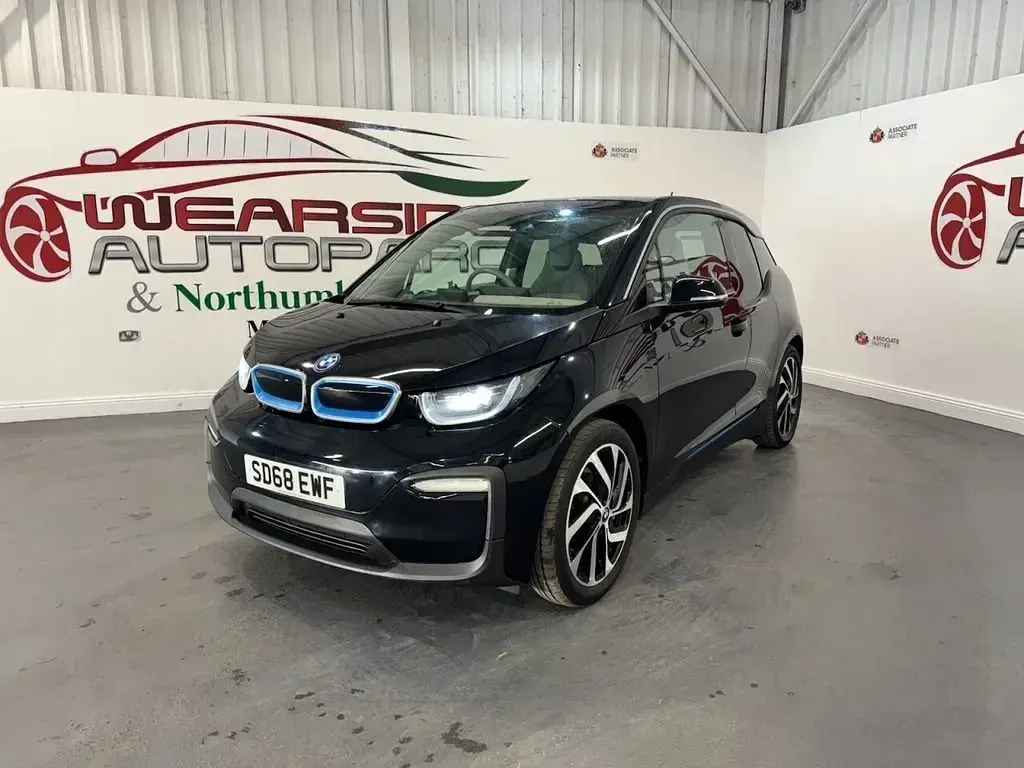 Usado BMW i3 Comfort Edition 125 kW (170 HP) 2018 Preto Citadino