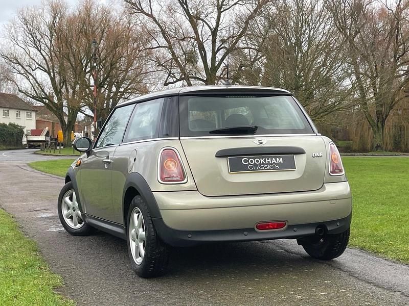 Used Mini ONE Hatch 95 HP (69 kW) 2009 Silver Hatchback