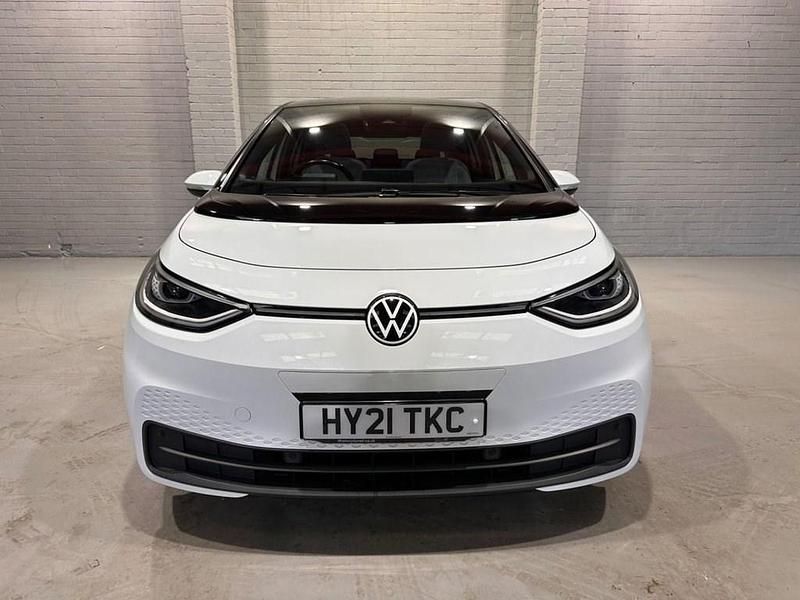 Used VW ID.3 Pro Performance 150 kW (204 HP) 2021 White Hatchback