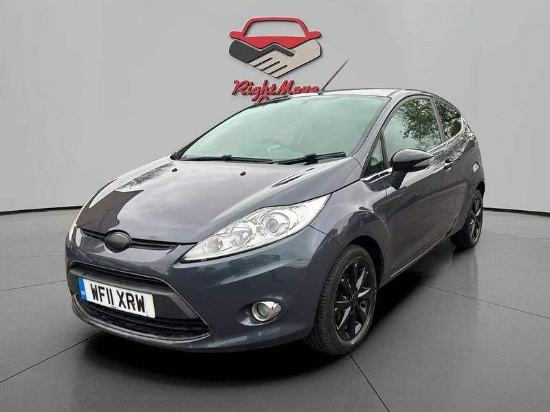 Used Ford Fiesta Zetec 82 HP (60 kW) 2011 Grey Hatchback