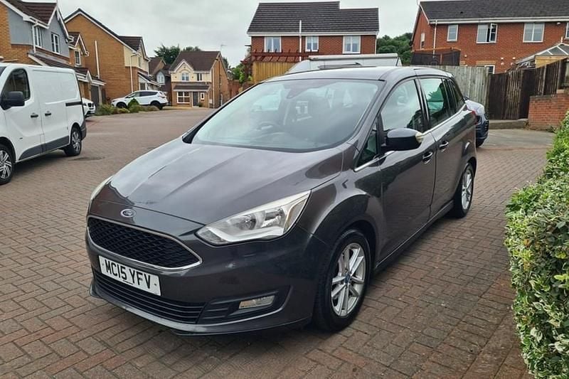Grey Used 2015 Ford Grand C-Max Zetec MPV | £3,695 (Good price) - Image 1/1