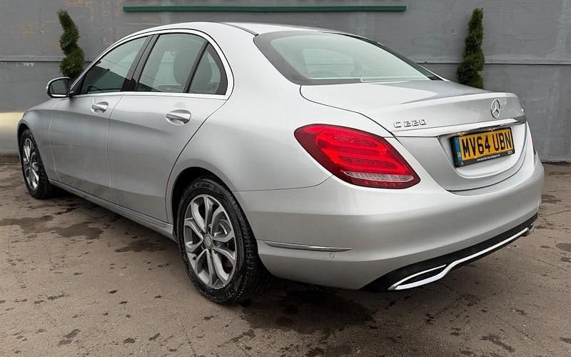Käytetty Mercedes C220 170 HP (125 kW) 2015 Sedan