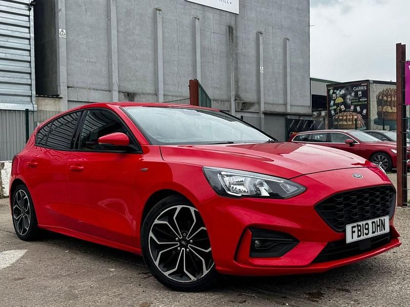 Red Used 2019 Ford Focus ST-Line X Hatchback | £8,100 (Fair price) - Image 1/4