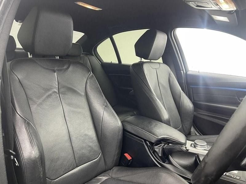 Used BMW 330 M Sport 258 HP (189 kW) 2018 White Sedan