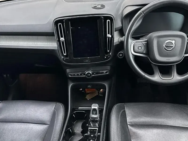 Used Volvo XC40 Inscription 2021 Blue SUV