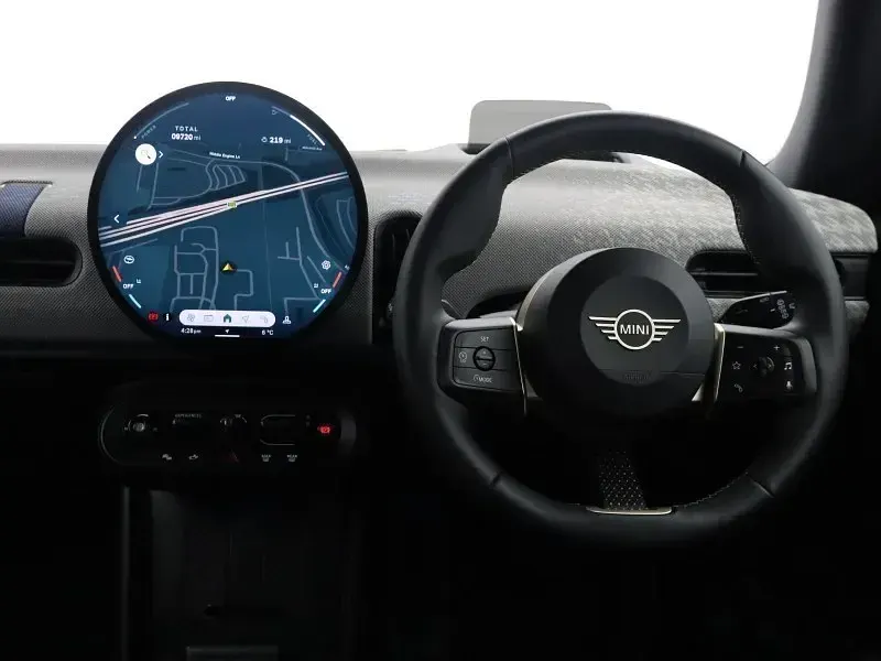 Begagnad Mini Cooper Exclusive 161 HK (118 kW) 2025 Vit Halvkombi