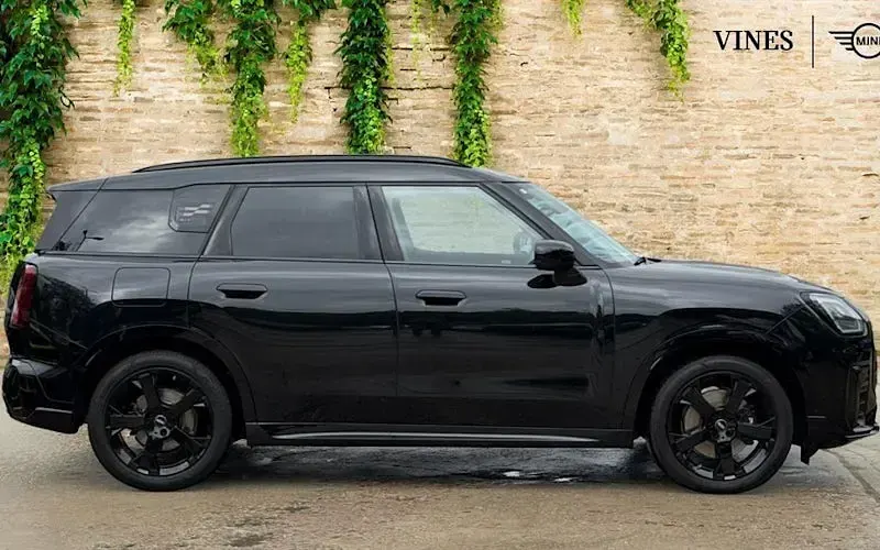 Used Mini Countryman Sport 218 HP (160 kW) 2026 Black SUV
