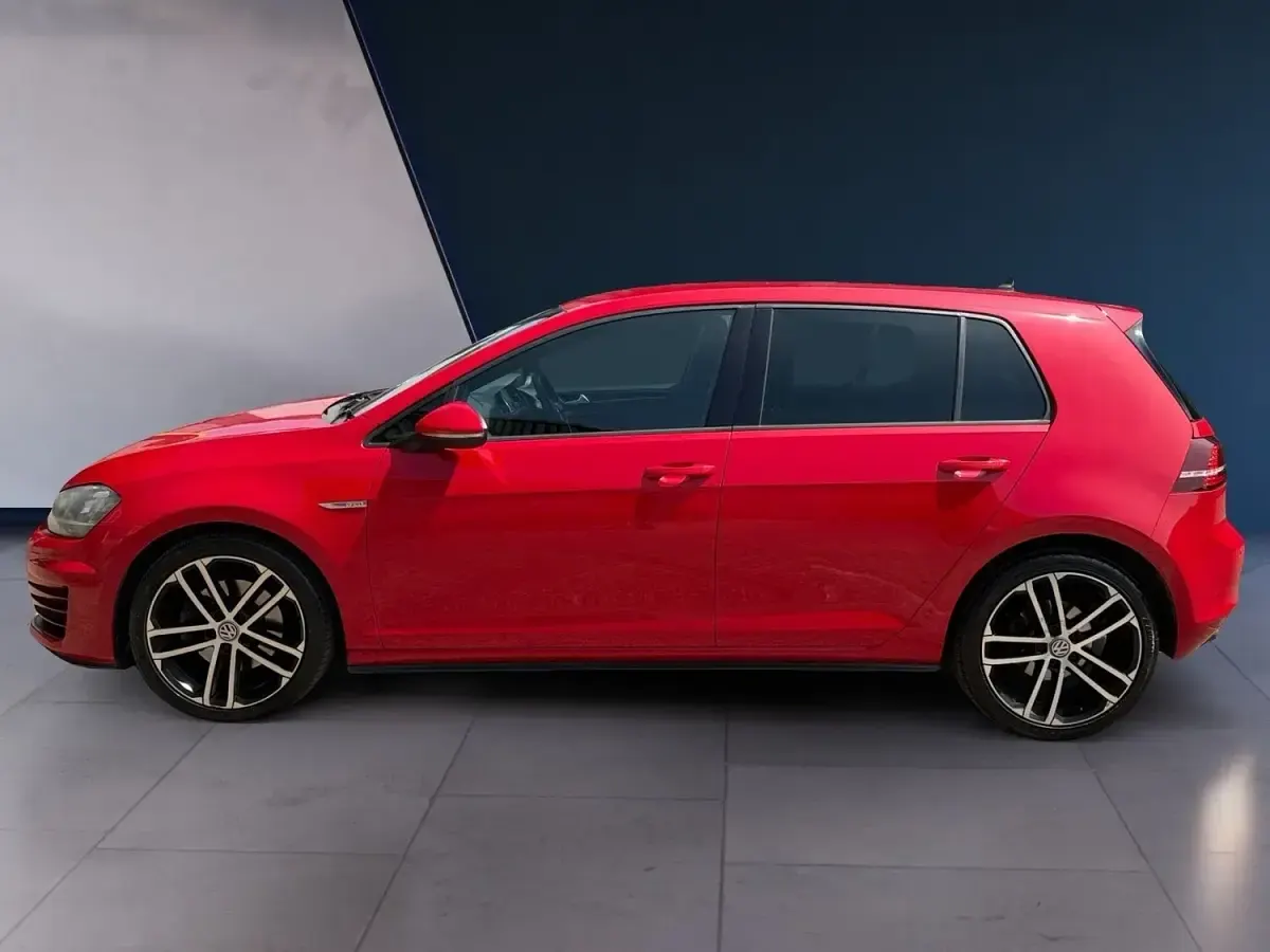 Used VW Golf VII GTD 2014 Red Hatchback