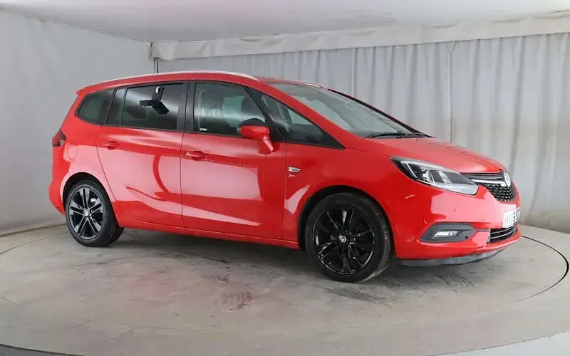 Usado Vauxhall Zafira Tourer SRi 140 HP (102 kW) 2018 Monovolume