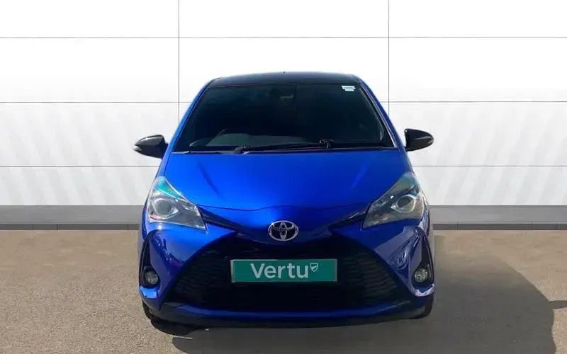 Used Toyota Yaris Hybrid Sport 101 HP (74 kW) 2019 Hatchback