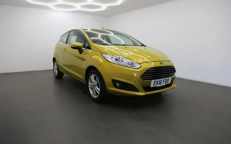 Used Ford Fiesta Zetec 82 HP (60 kW) 2017 Hatchback