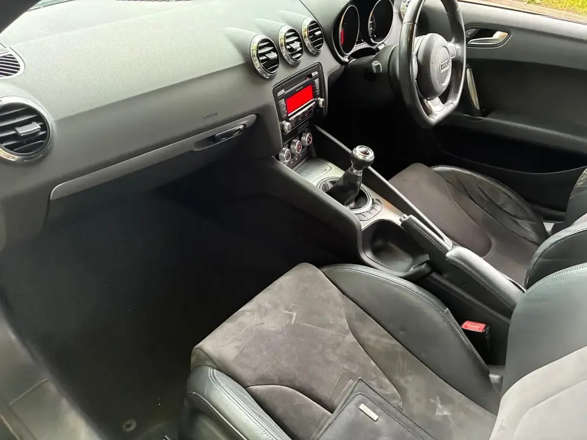 Used Audi TT Sport 211 HP (155 kW) 2011 White Coupe