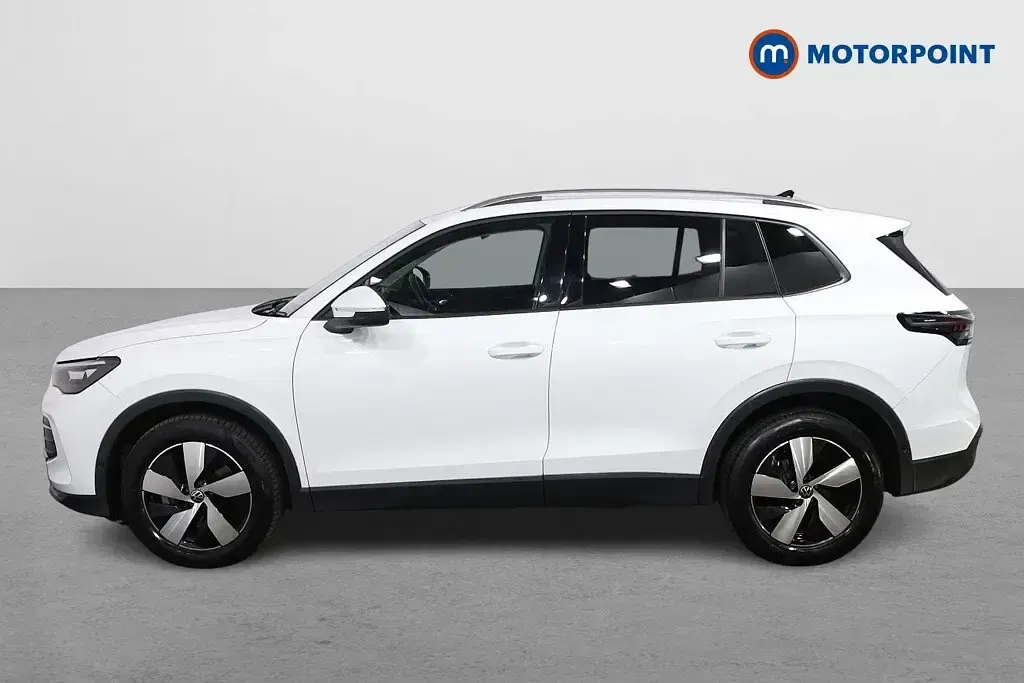 Used VW Tiguan Match 2024 White SUV