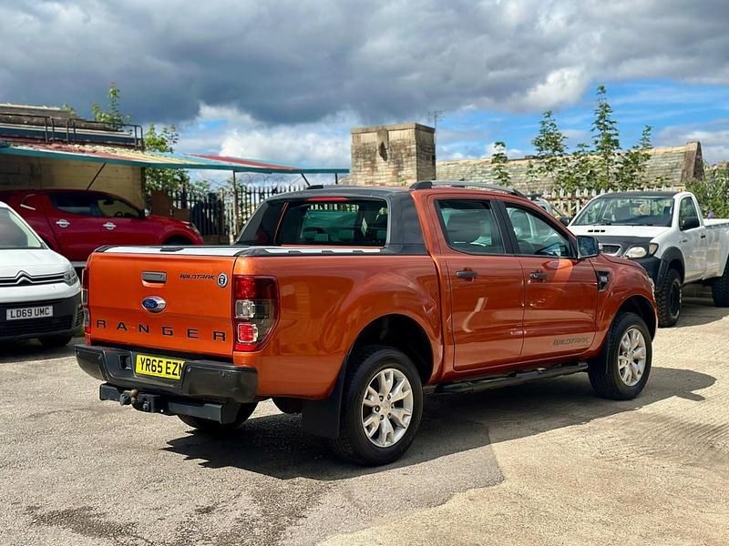 Used Ford Ranger Wildtrack 200 HP (147 kW) 2015 Orange Pickup