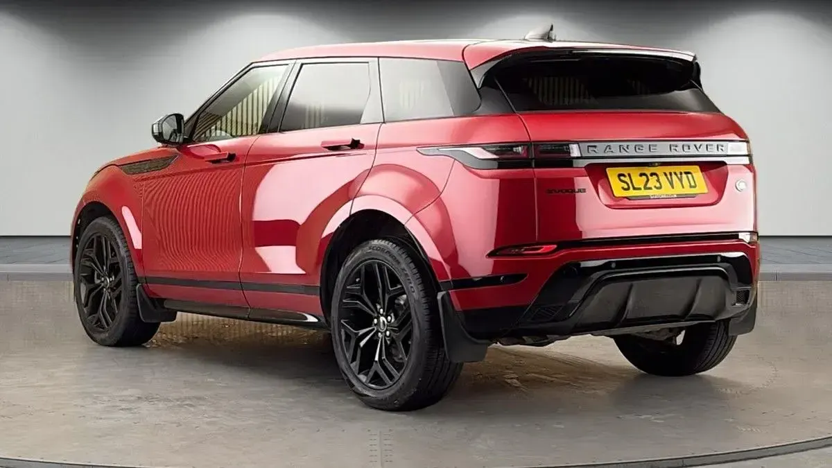 Used Land Rover Range Rover evoque S 207 HP (152 kW) 2023 Firenze red SUV