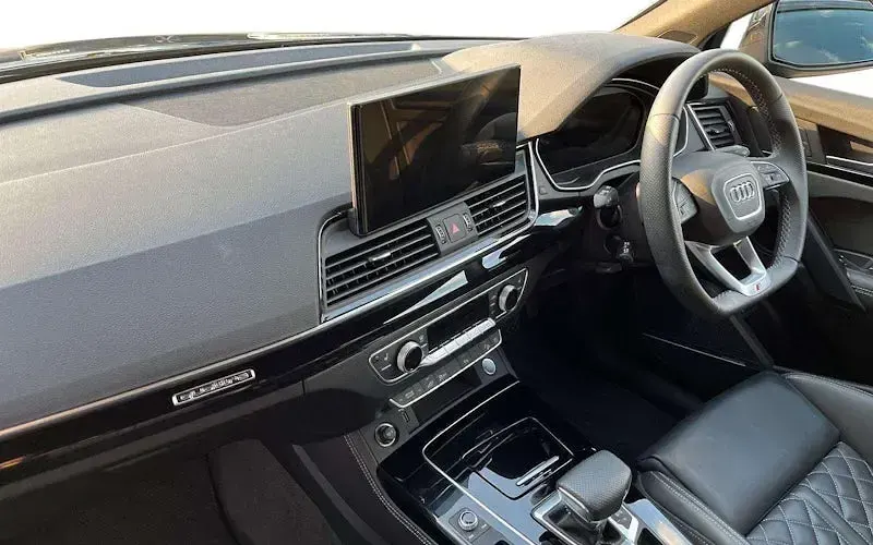 Used Audi Q5 Design 299 HP (219 kW) 2023 Black SUV