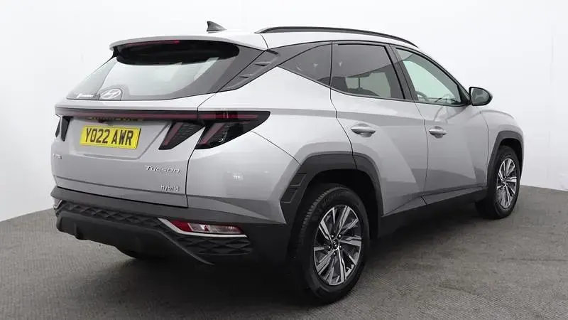 Used Hyundai Tucson SE 230 HP (169 kW) 2022 Silver SUV