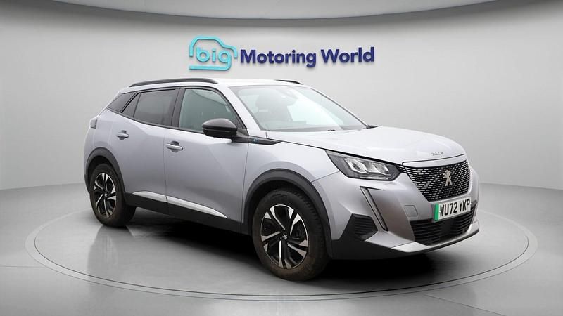 Used Peugeot e-2008 Allure+ 98 kW (134 HP) 2022 Grey SUV