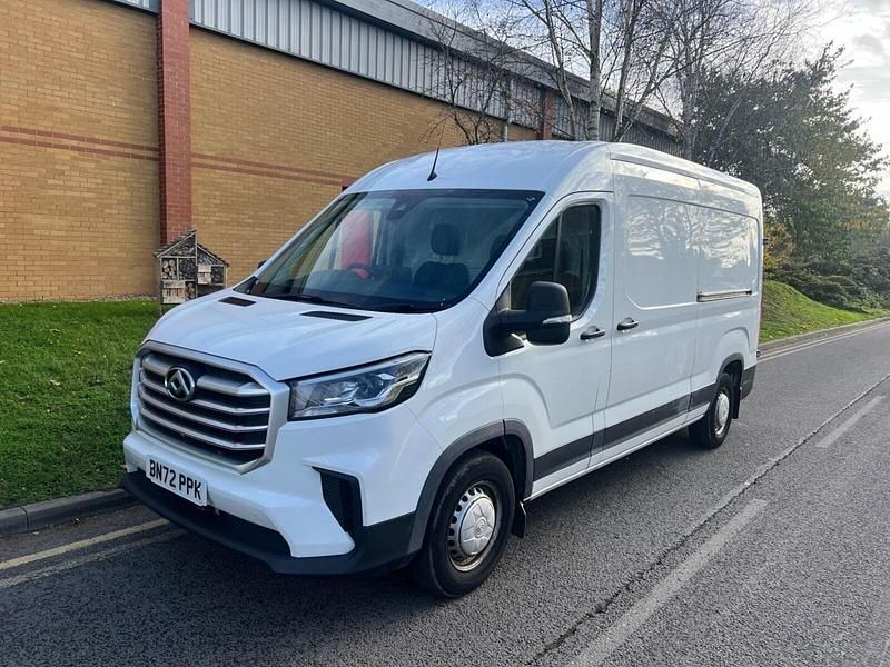 White Used 2022 Maxus V90 Van | £12,290 (Fair price) - Image 1/4