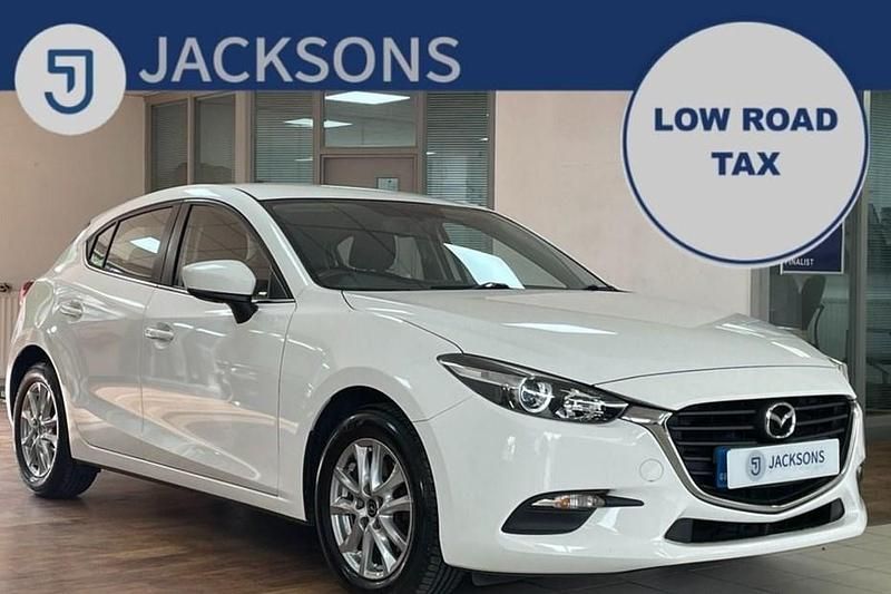 White Used 2016 Mazda 3 Hatchback | £7,560 (Fair price) - Image 1/1