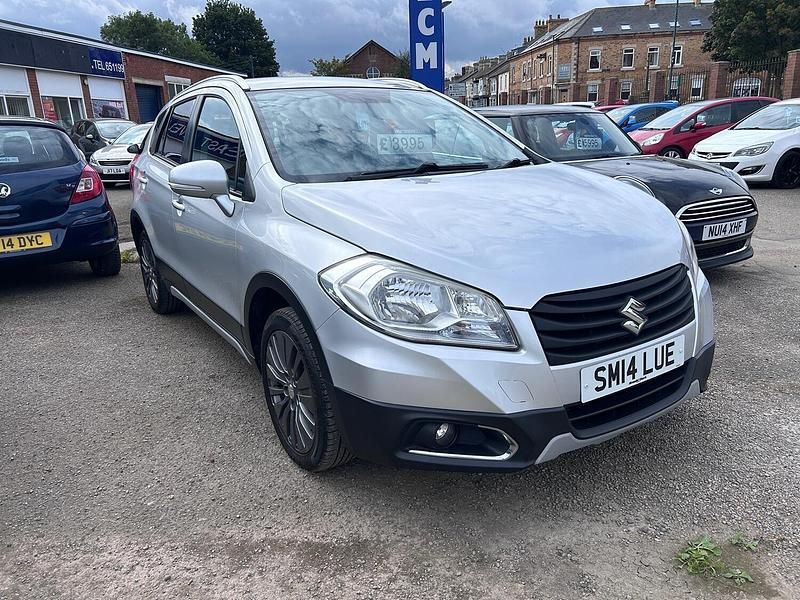Silver Used 2014 Suzuki SX4 S-Cross SZ4 SUV | £3,995 (Fair price) - Image 1/4