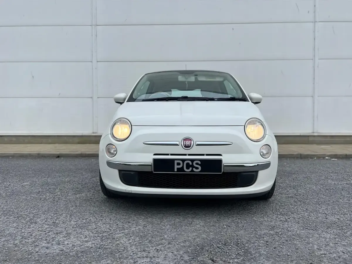 Used Fiat 500 Lounge 69 HP (50 kW) 2012 White Hatchback