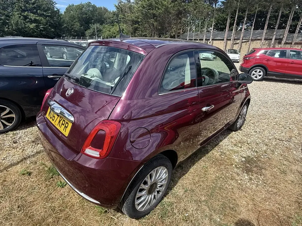 Used Fiat 500 Lounge 69 HP (50 kW) 2018 Red Hatchback